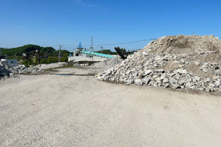 粉砕・選別施設